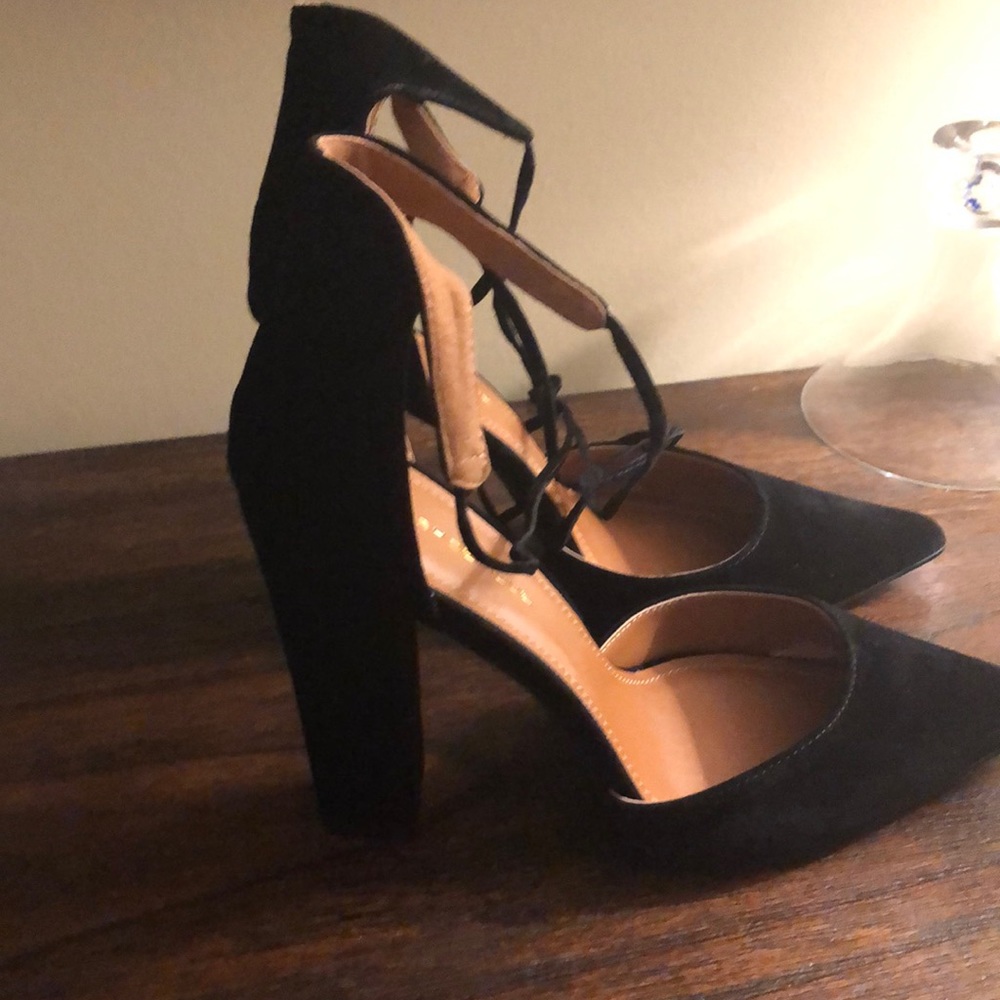 Black suede strapy chunky heel pumps